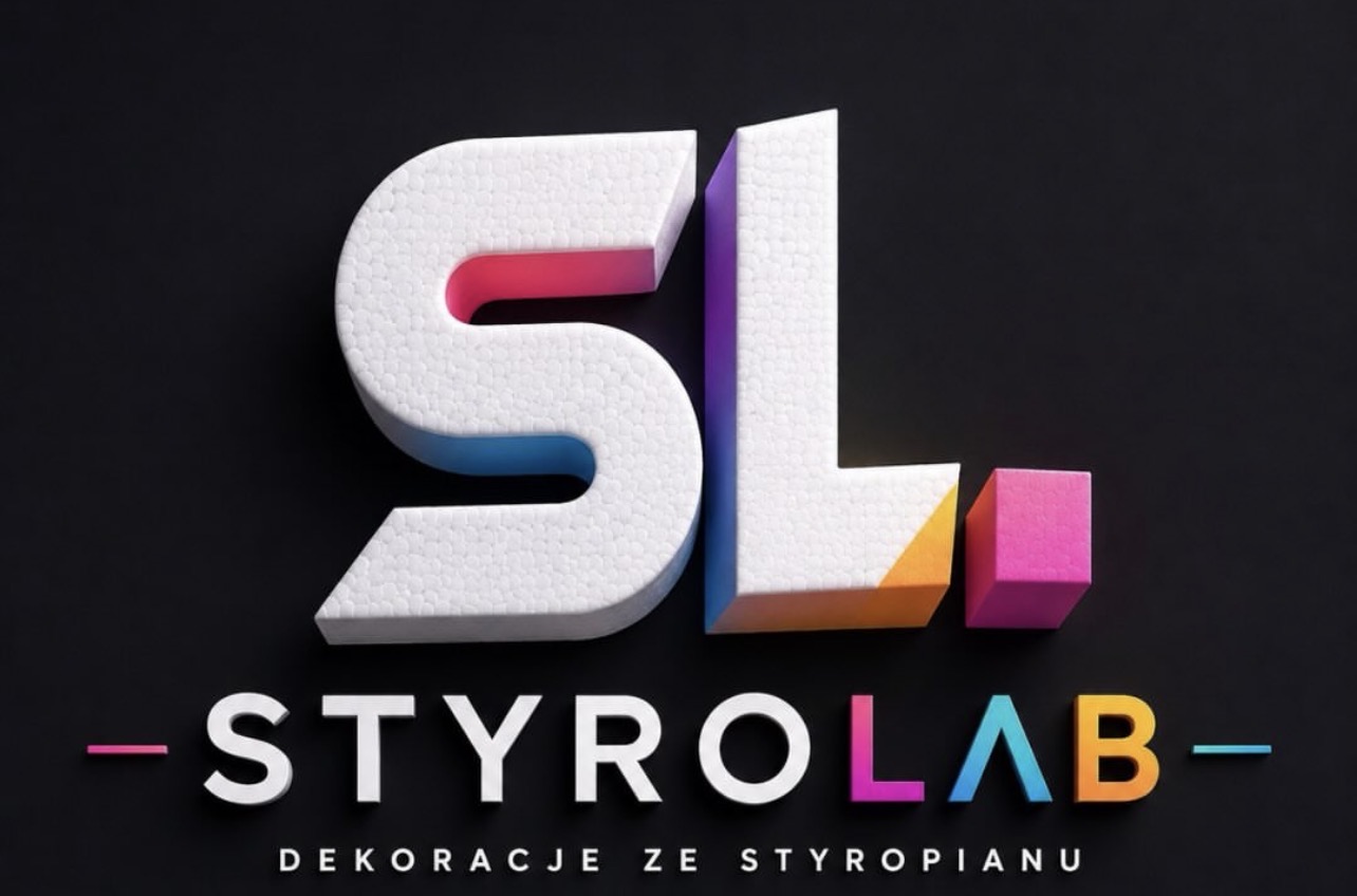 Logo StyroLab – białe litery SL ze styropianu i napis Dekoracje ze styropianu